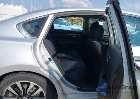 2018 Nissan Altima 2.5 Sv из США, поврежденный, VIN 1N4AL3AP4JC237119